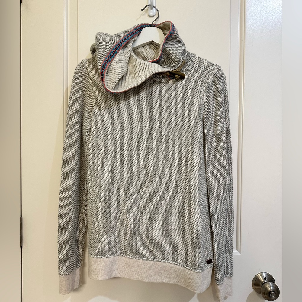 Roxy waffle pullover with hood. Size small